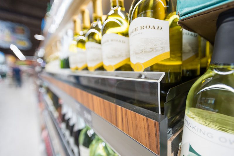 wine-shelving-center-aisle